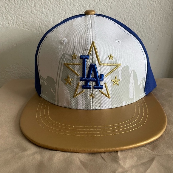 L.A Dodgers SnapBack Hat - Picture 2 of 5